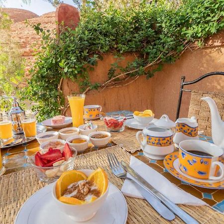 Riad Kasbah Des Roches Akhendachou n'Ait Ouffi Exterior photo