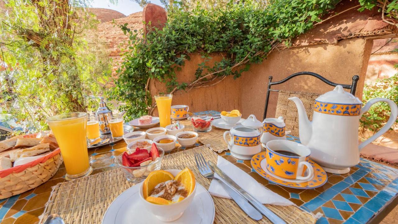 Riad Kasbah Des Roches Akhendachou n'Ait Ouffi Exterior photo
