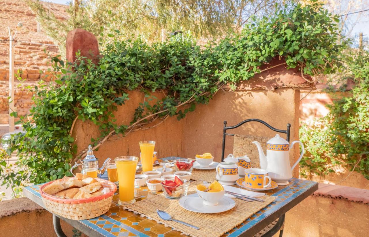 Riad Kasbah Des Roches Akhendachou n'Ait Ouffi Exterior photo