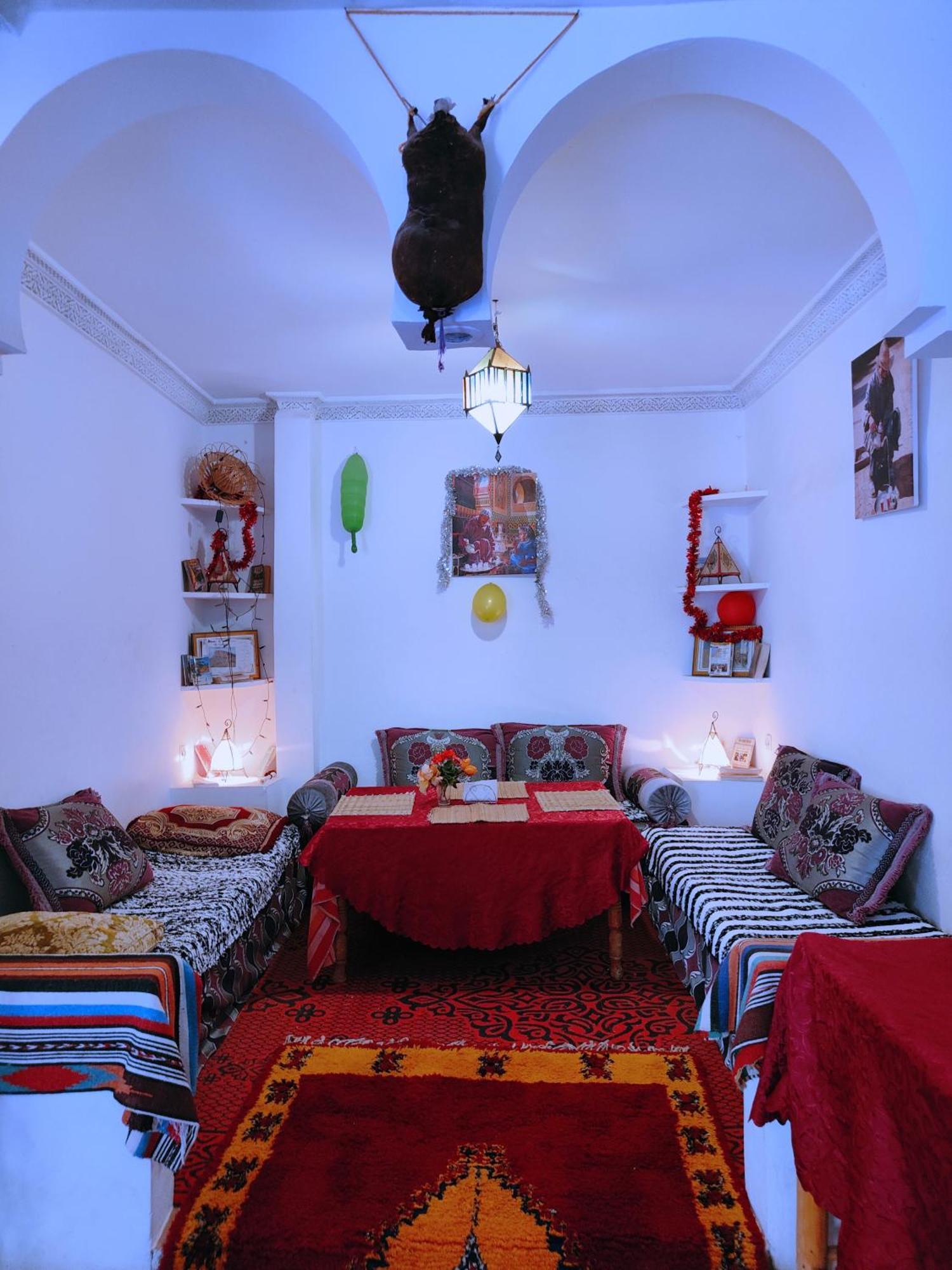 Riad Kasbah Des Roches Akhendachou n'Ait Ouffi Exterior photo