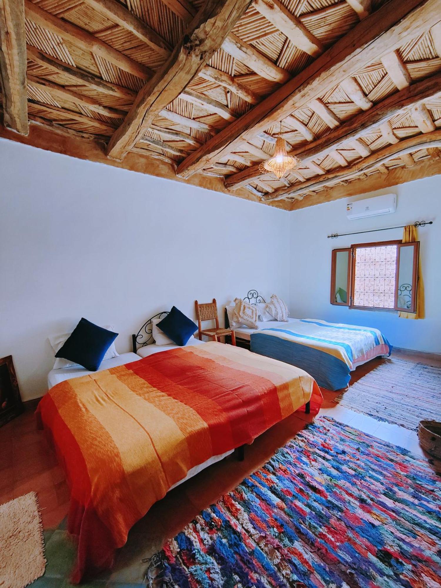 Riad Kasbah Des Roches Akhendachou n'Ait Ouffi Exterior photo