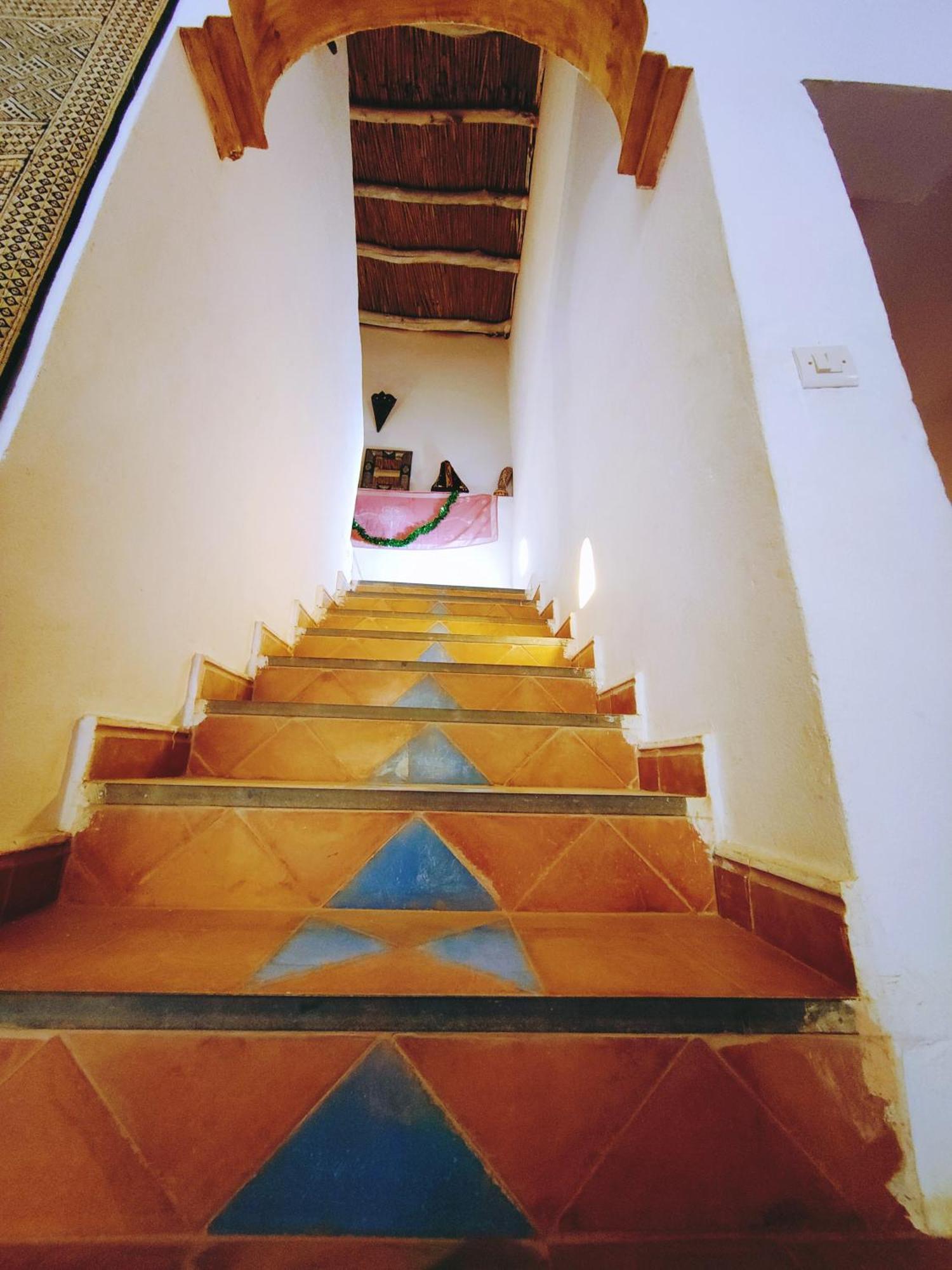 Riad Kasbah Des Roches Akhendachou n'Ait Ouffi Exterior photo