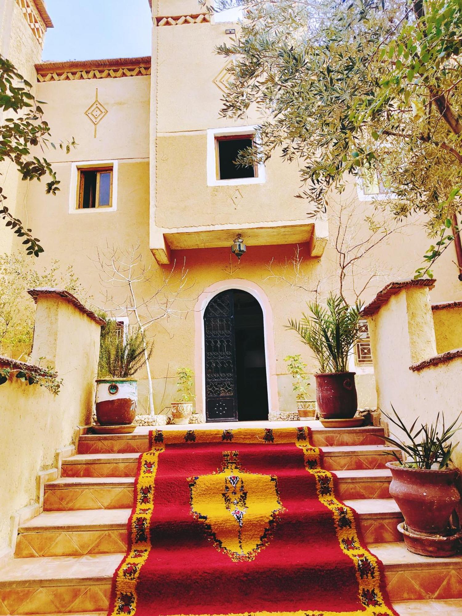 Riad Kasbah Des Roches Akhendachou n'Ait Ouffi Exterior photo