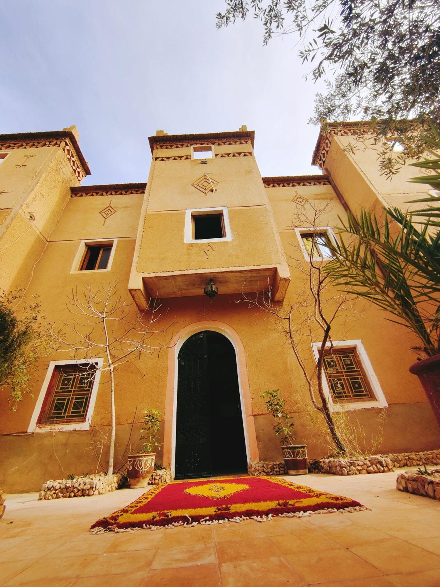 Riad Kasbah Des Roches Akhendachou n'Ait Ouffi Exterior photo