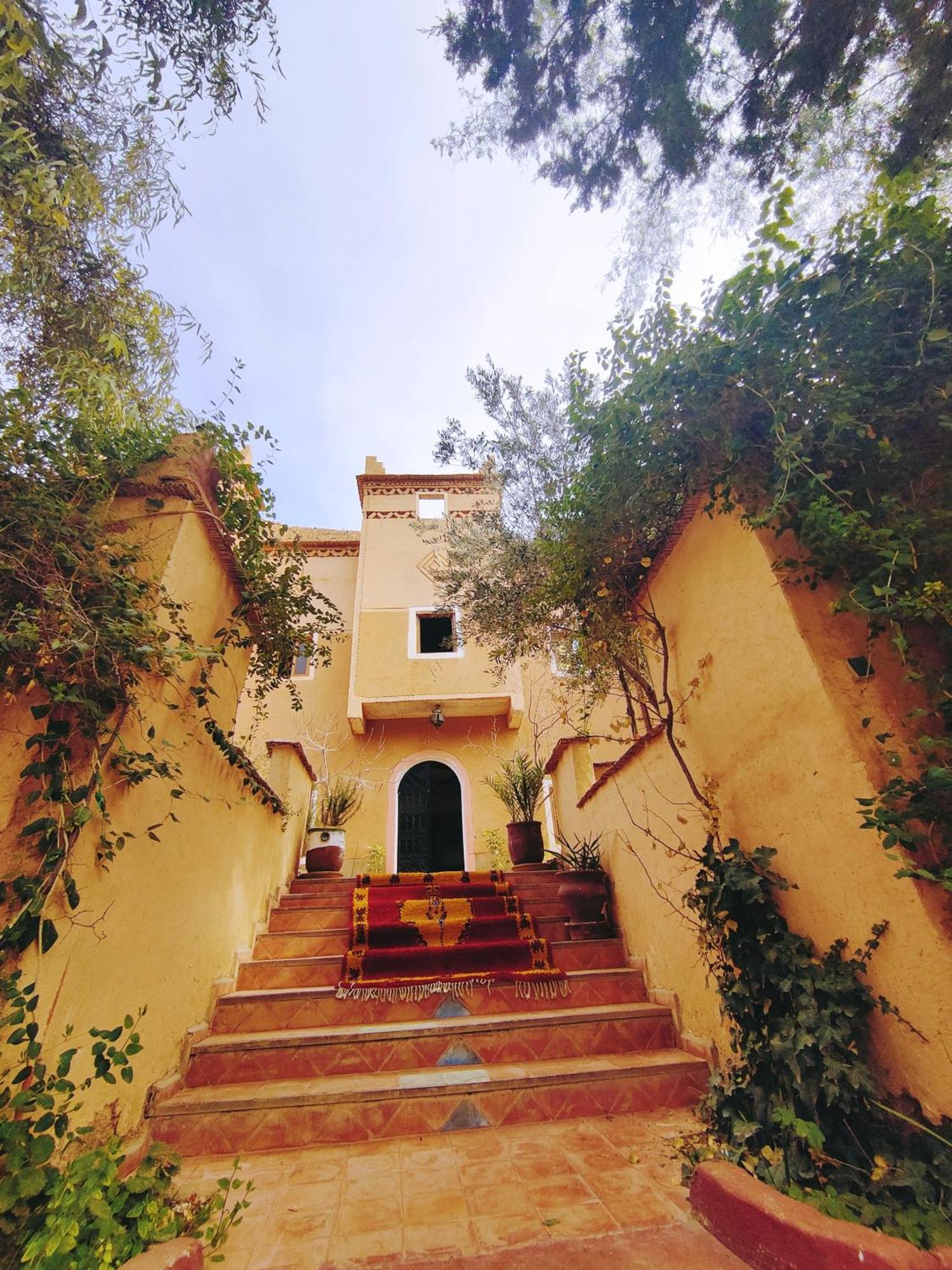 Riad Kasbah Des Roches Akhendachou n'Ait Ouffi Exterior photo